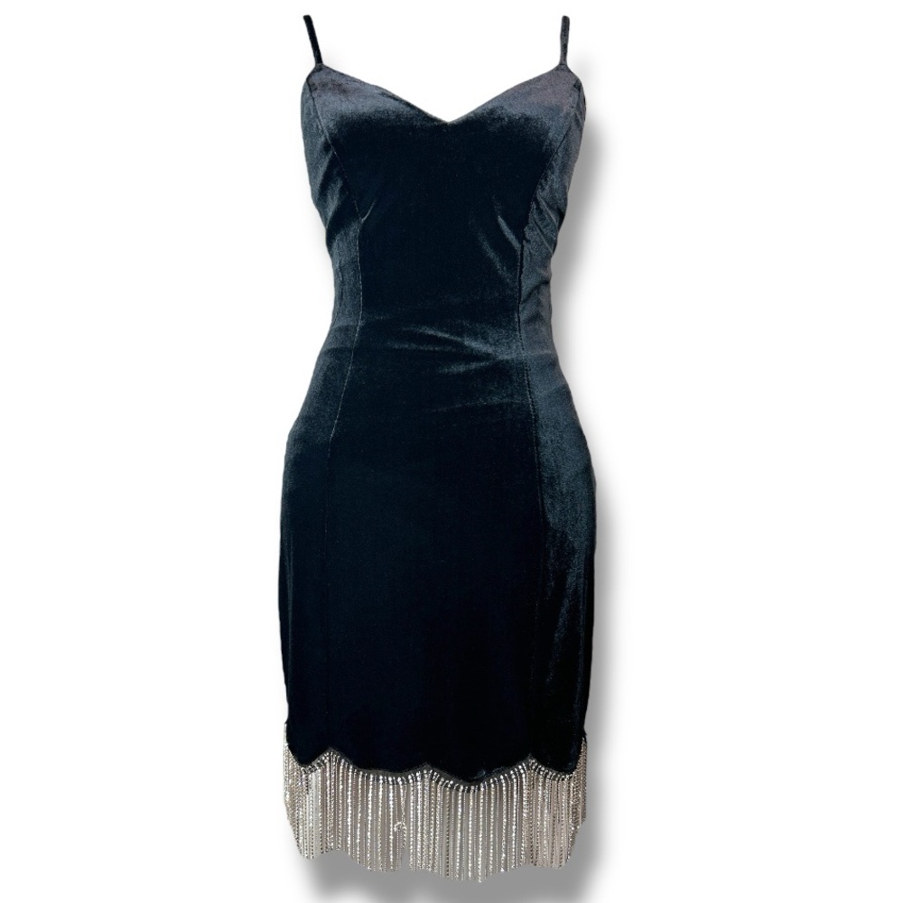 City Vibe V-Neckline Velvet Scallop Rhinestone Fringe Hem Size‎ 7